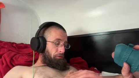 liliths_duck online show from May 9, 10:53 am
