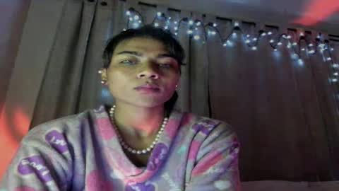 lilithsabeth online show from April 5, 2:20 am