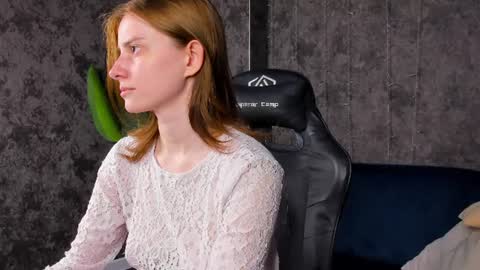 Lilli online show from June 30, 9:10 am