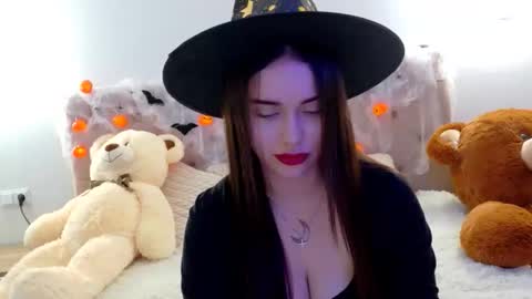 lilliana_moon online show from October 31, 10:27 am