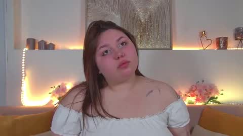 LillianHaig online show from February 17, 6:37 pm