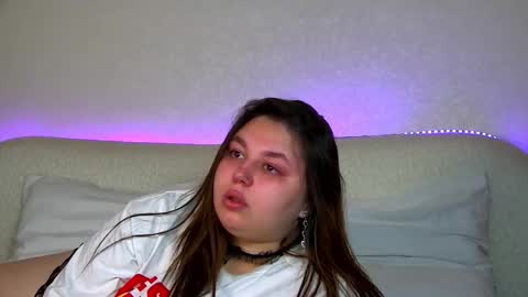 LillianHaig online show from October 16, 7:04 pm