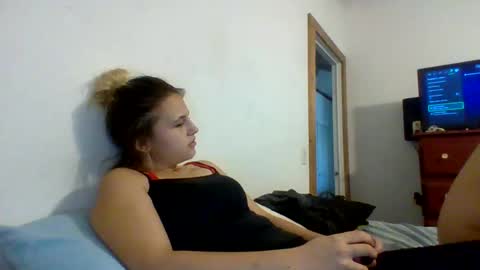 lillie_otter online show from November 9, 7:56 pm