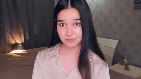 Snapshot of lilliecelina chatting on December 4, 9:12 pm Celina Lillie online show from December 4, 9:12 pm