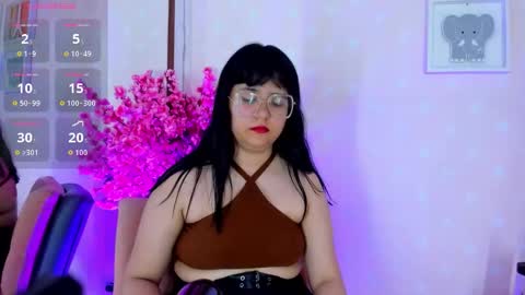 lillit_darkheart_ online show from September 19, 6:30 pm