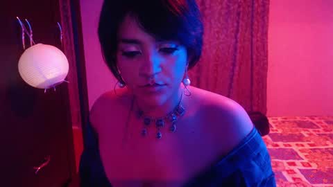 lillith online show from April 22, 4:37 am