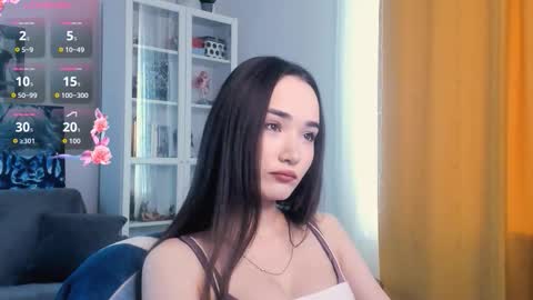 Snapshot of lillllos chatting on November 21, 5:17 am Lillllos online show from November 21, 5:17 am