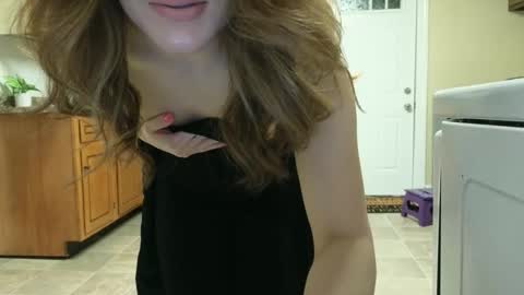 lilly_adams88 online show from February 16, 3:57 am