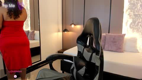 L I L L Y online show from January 6, 12:09 pm