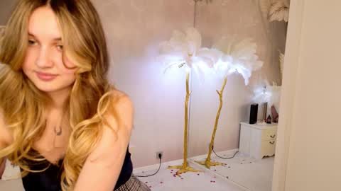 Lilly online show from March 28, 1:00 pm