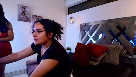Snapshot of lilly_foxxy chatting on July 14, 11:27 am online show from July 14, 11:27 am