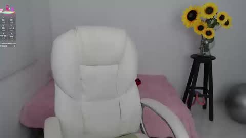 Lilly online show from September 19, 2:29 pm