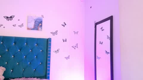 Lilly Peach online show from April 23, 4:14 am