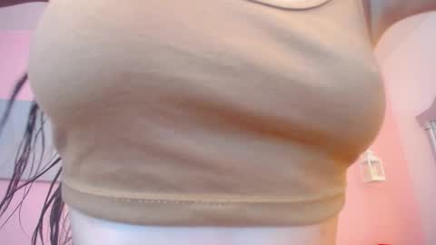 Lilly online show from April 22, 7:26 pm