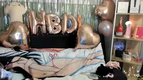 lilly_sweet02 online show from December 17, 12:05 am