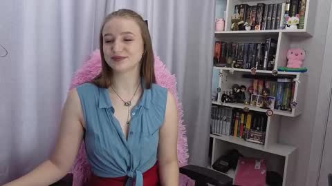 LillyFan X online show from October 12, 4:44 am