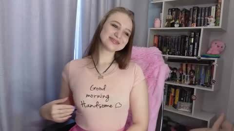 LillyFan X online show from November 17, 4:29 am