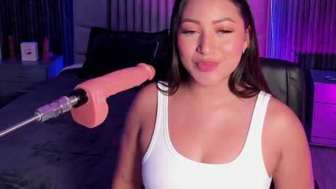 Lilly Ortiz online show from January 20, 8:29 pm