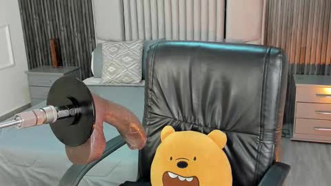 Lilly Ortiz online show from March 7, 12:02 pm