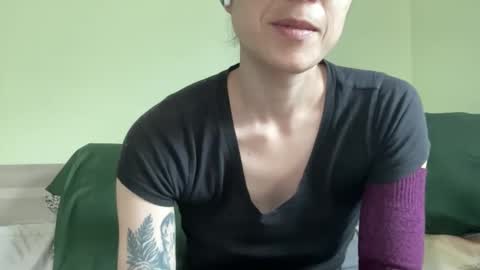 lilmissandria online show from May 26, 6:37 pm