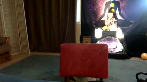 LilMissSpanks online show from February 13, 7:10 pm