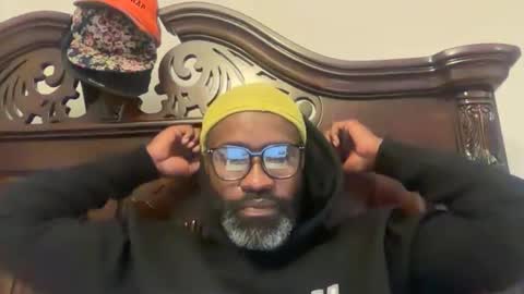 Snapshot of lilnasty100 chatting on May 18, 12:29 am lilnasty100 online show from May 18, 12:29 am