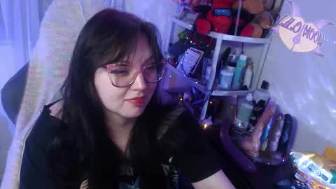 Lilo  online show from March 6, 3:35 am