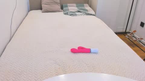 Semmy online show from February 1, 1:09 pm