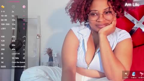 Snapshot of lilotoronto chatting on October 15, 2:39 pm lilotoronto online show from October 15, 2:39 pm