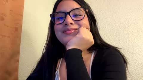 Snapshot of lilprincessxoxo_ chatting on January 23, 6:06 am lilprincessxoxo_ online show from January 23, 6:06 am