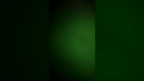 Snapshot of lilron0072y chatting on August 6, 8:27 am lilron0072y online show from August 6, 8:27 am