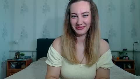 lilu_cute25 online show from April 3, 10:57 am