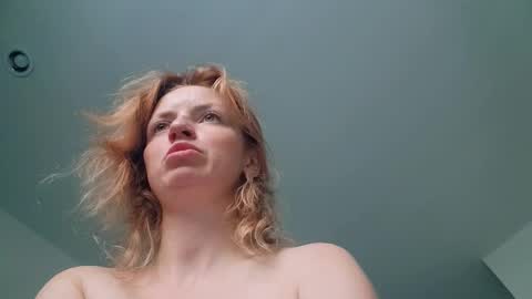 liludancer online show from March 17, 10:51 am