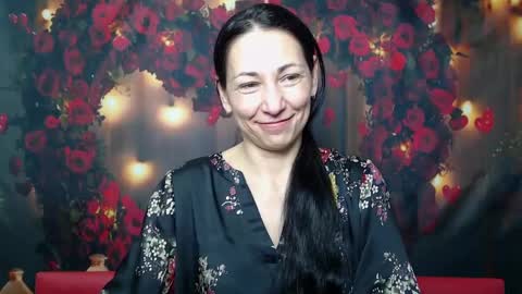 Snapshot of lilugrants chatting on February 3, 10:36 am lilugrants online show from February 3, 10:36 am