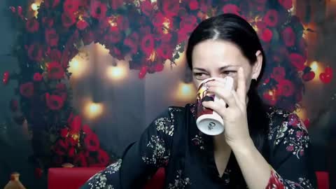 Snapshot of lilugrants chatting on February 5, 5:30 am lilugrants online show from February 5, 5:30 am