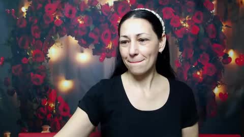 Snapshot of lilugrants chatting on February 13, 1:19 am lilugrants online show from February 13, 1:19 am