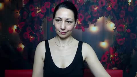 Snapshot of lilugrants chatting on February 18, 7:19 pm lilugrants online show from February 18, 7:19 pm