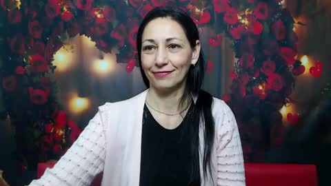 Snapshot of lilugrants chatting on March 5, 4:34 am lilugrants online show from March 5, 4:34 am