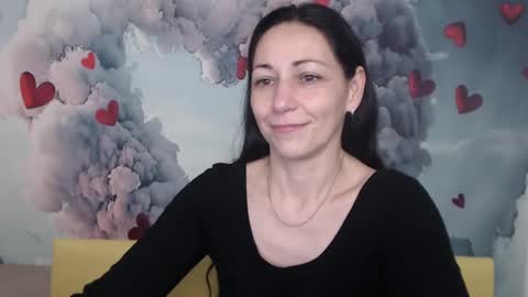 Snapshot of lilugrants chatting on March 8, 2:34 am lilugrants online show from March 8, 2:34 am