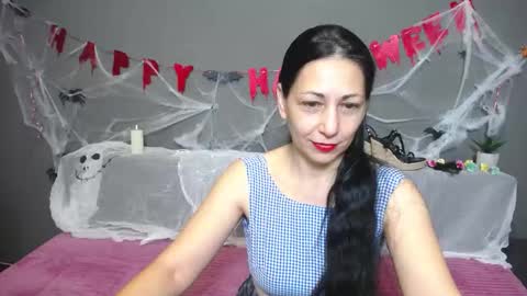 Snapshot of lilugrants chatting on November 2, 7:05 pm lilugrants online show from November 2, 7:05 pm