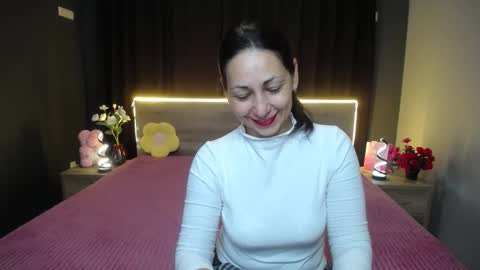 Snapshot of lilugrants chatting on November 13, 7:13 pm lilugrants online show from November 13, 7:13 pm