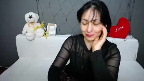 Snapshot of lilugrants chatting on February 5, 8:13 pm lilugrants online show from February 5, 8:13 pm