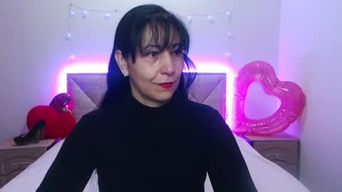 Snapshot of lilugrants chatting on February 21, 7:04 pm lilugrants online show from February 21, 7:04 pm