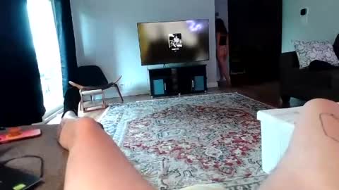 Snapshot of lilvenusbaby chatting on July 17, 6:13 pm lilvenusbaby online show from July 17, 6:13 pm
