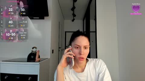 LILY online show from February 13, 11:50 am