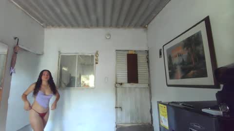 Snapshot of lily_anal_squirt chatting on February 17, 3:20 pm lily_anal_squirt online show from February 17, 3:20 pm