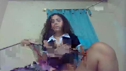 Snapshot of lily_anal_squirt chatting on February 17, 11:09 pm lily_anal_squirt online show from February 17, 11:09 pm