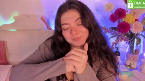 Snapshot of lily_cherry0 chatting on May 8, 1:11 am lily_cherry0 online show from May 8, 1:11 am