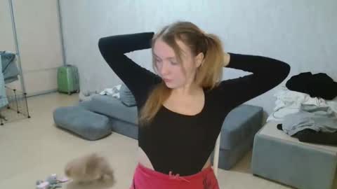 Lily dollyx online show from April 30, 5:41 pm