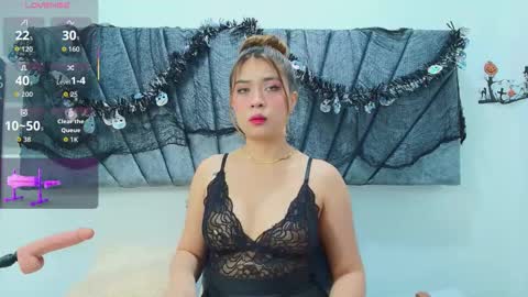 LILY MEGHAN online show from November 2, 8:33 pm